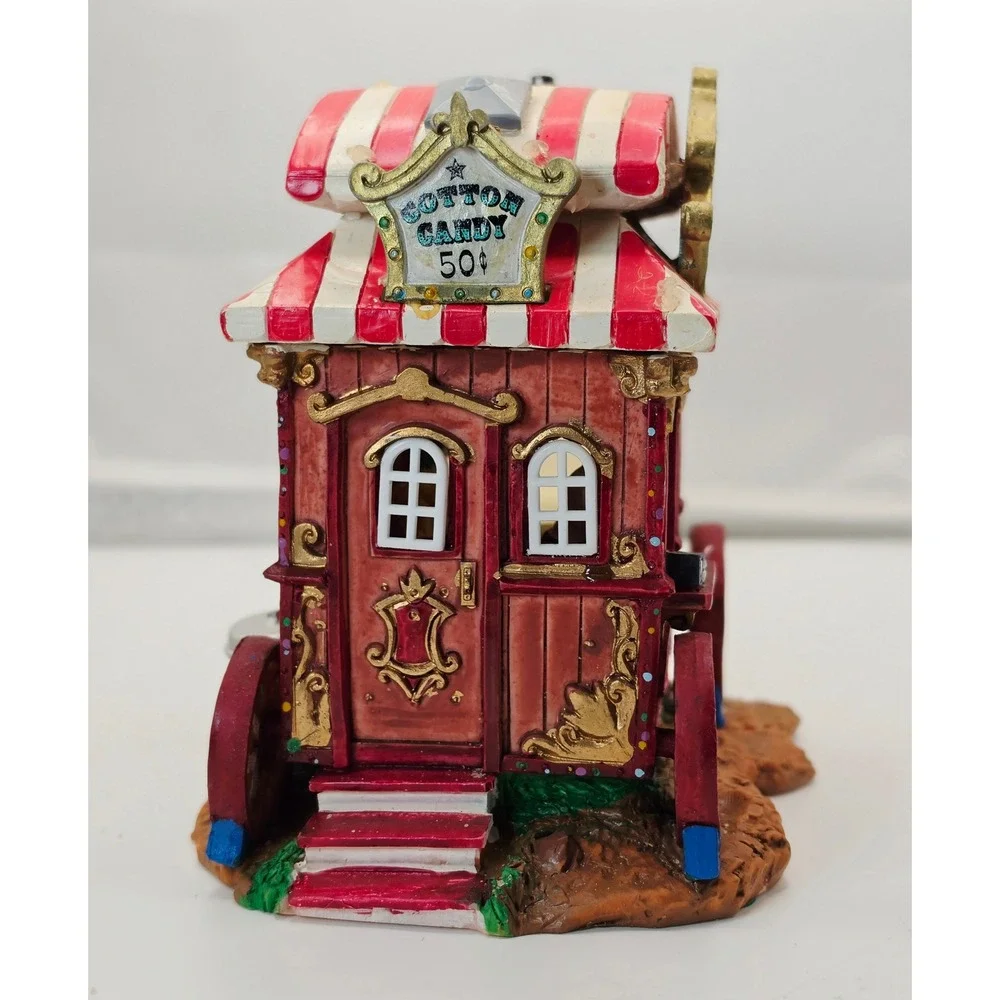 Lemax Village Collection Cotton Candy Hot Popcorn Wagon Carnival Figurine Flaw